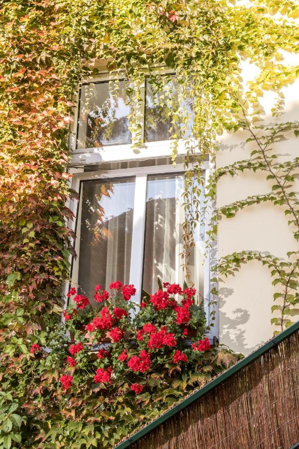 Cracow Best Location Apartment With Garden By Cozyplace Краков Экстерьер фото